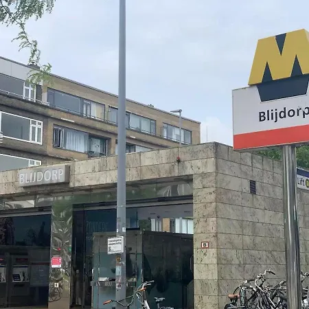 Statenweg appartment Rotterdam *